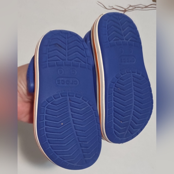 Crocs Kids Blue Shoes - Picture 3 of 4